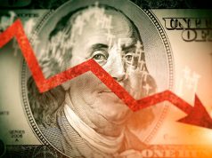 Доля доллара США в мировых резервах упала примерно до 40% Доля доллара США в мировых резервах упала примерно до 40%