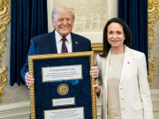 Венесуэльская оппозиционер Мачадо отдала свою медаль Нобелевской премии мира Трампу