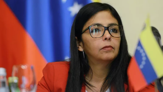 И.о. президента Венесуэлы назвала приоритетом улучшение отношений с США