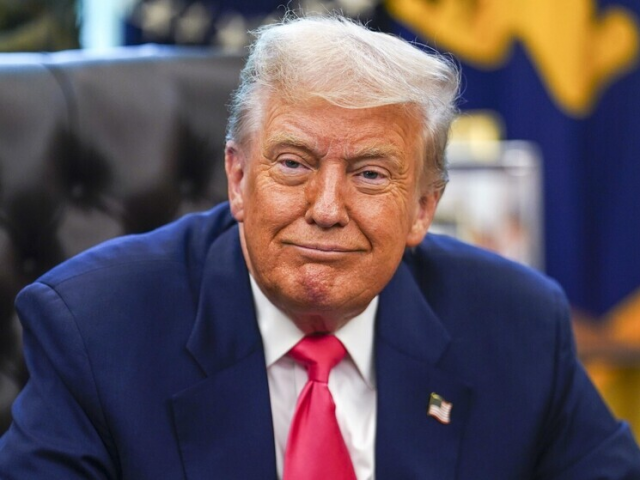 Трамп, увеличив военный бюджет, показал неизбежность мировой войны, заявил Карлсон