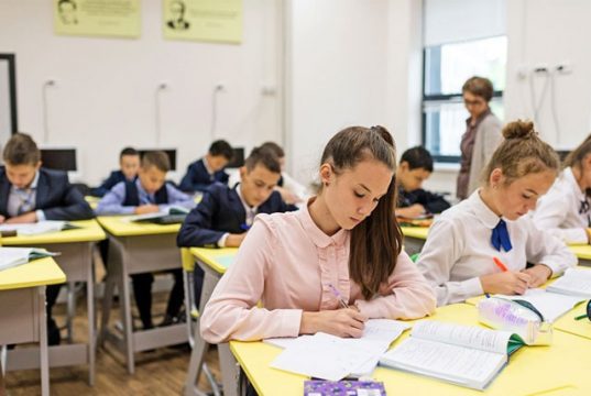 Смысл «странной» текущей образовательной политики РФ Смысл "странной" текущей образовательной политики РФ