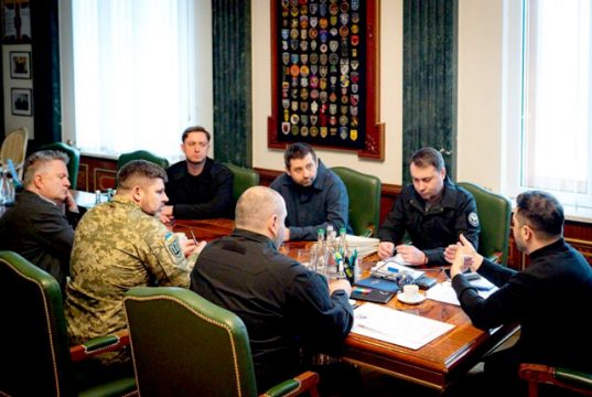 Cледующий раунд переговоров с РФ и США состоится на этой неделе, заявил Зеленский Cледующий раунд переговоров с РФ и США состоится на этой неделе, заявил Зеленский