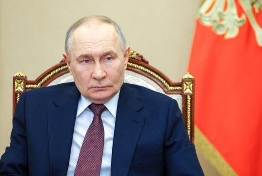 Путин впервые подтвердил, что Россия согласна использовать свои замороженные на Западе активы для восстановления территорий Путин впервые подтвердил, что Россия согласна использовать свои замороженные на Западе активы для восстановления территорий