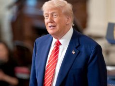 Трамп объявил о введении импортных пошлин в 10% на товары из некоторых европейских стран Трамп объявил о введении импортных пошлин в 10% на товары из некоторых европейских стран