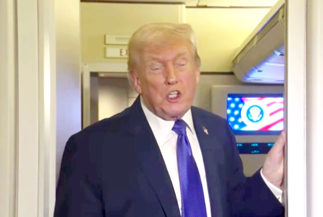 Трамп призвал Украину "быстро" сесть за стол переговоров по окончанию войны Трамп призвал Украину "быстро" сесть за стол переговоров по окончанию войны