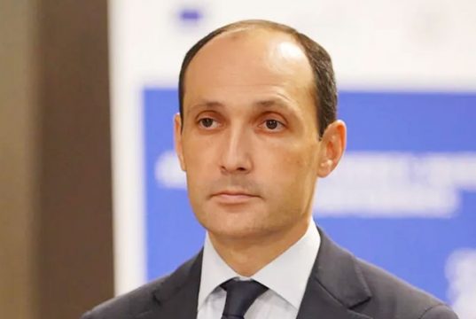 Экс-министра экономики Грузии и экс-главу Корпорации нефти и газа вызвали на опрос в СГБ Экс-министра экономики Грузии и экс-главу Корпорации нефти и газа вызвали на опрос в СГБ