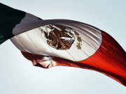 В Мексике объявлен «Красный код» В Мексике объявлен «Красный код»