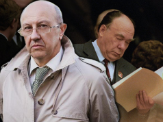 Сталинизм, сталинская система стала единственно возможной формой выживания русских во враждебном окружении, нацелившемся на “окончательное решение” русского вопроса.