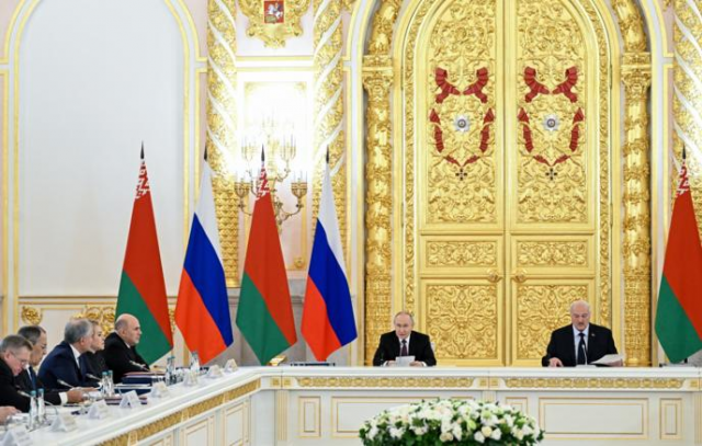 Путин и Лукашенко подписали документы по итогам госсовета Союзного государства