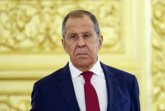 Лавров назвал Макрона жульем