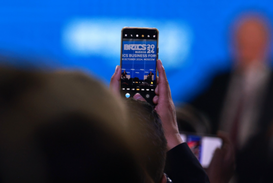 БРИКС запустят собственную платежную систему BRICS Pay | Главный Региональный | Дзен