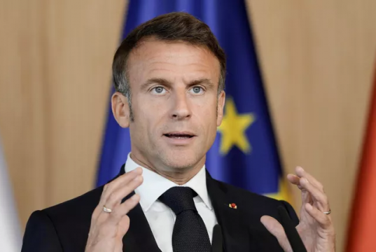 Макрон призвал ЕС к обсуждению с Россией архитектуры евробезопасности