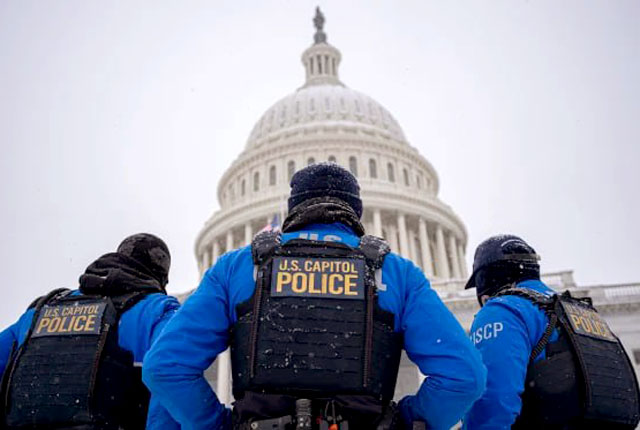 Меры безопасности усилят в Капитолии США в связи с опасениями о возможных терактах после американских ударов по Ирану Меры безопасности усилят в Капитолии США в связи с опасениями о возможных терактах после американских ударов по Ирану