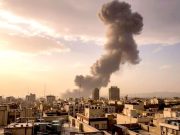 Иран заявляет об уничтожении главного командного корпуса и штаба американской авиабазы Иран заявляет об уничтожении главного командного корпуса и штаба американской авиабазы