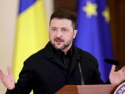 Зеленский угрожает депутатам Верховной рады Украины отправкой на фронт Зеленский угрожает депутатам Верховной рады Украины отправкой на фронт