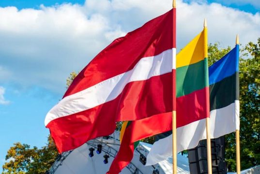 «Вам Куба, нам Объединенные Прибалтийские Эмираты» "Вам Куба, нам Объединенные Прибалтийские Эмираты"