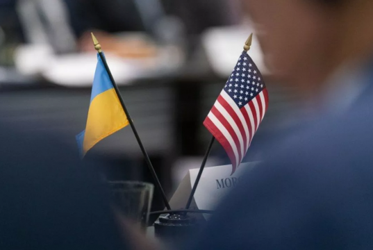 В переговорах по Украине появилось новое имя. Главное к этому часу