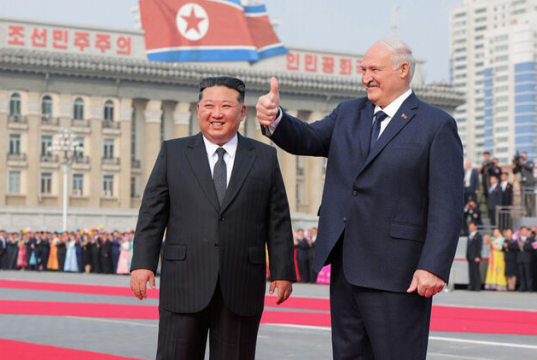 «Многие будут не в восторге от этого». Лукашенко и Ким Чен Ын подписали договор о дружбе и сотрудничестве