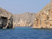 Несмотря на обещания, США до сих пор не сопровождали ни одно судно через Ормузский пролив