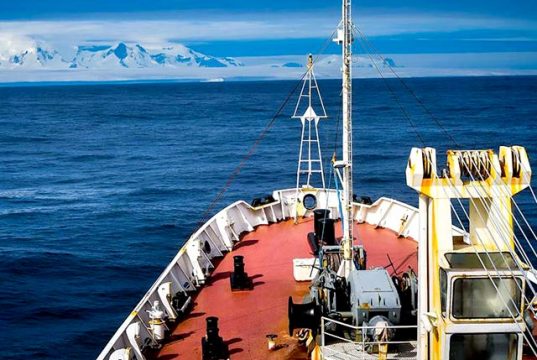 В РФ обвиняют Украину и Норвегию в подготовке ударов по российским судам в Баренцевом и Норвежском морях, следующим из порта Мурманск В РФ обвиняют Украину и Норвегию в подготовке ударов по российским судам в Баренцевом и Норвежском морях, следующим из порта Мурманск