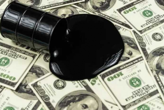 ОАЭ пригрозили США отказом от доллара при нефтяных расчетах