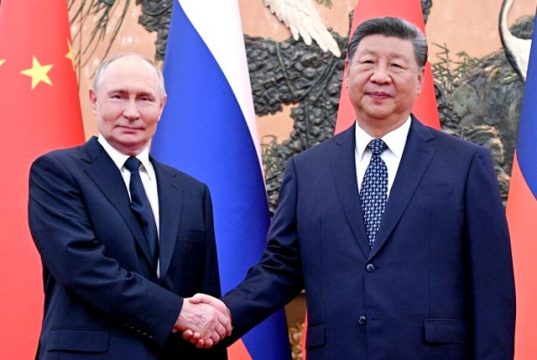 По приглашению Председателя КНР Си Цзиньпина Президент России Владимир Путин 19–20 мая посетит с официальным визитом Китайскую Народную Республику По приглашению Председателя КНР Си Цзиньпина Президент России Владимир Путин 19–20 мая посетит с официальным визитом Китайскую Народную Республику