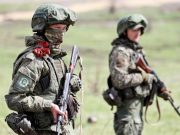Совет Федерации разрешил привлекать ВС РФ для защиты россиян в случае их ареста, уголовного и иного преследования за рубежом Совет Федерации разрешил привлекать ВС РФ для защиты россиян в случае их ареста, уголовного и иного преследования за рубежом