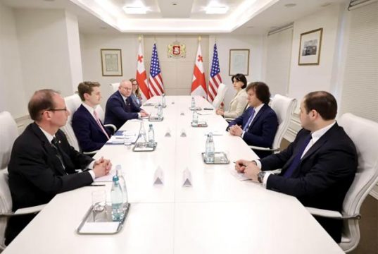 Премьер Грузии встретился с представителями Госдепа США Премьер Грузии встретился с представителями Госдепа США