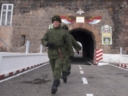 Пашинян заявил, что его не испугал закон о защите граждан России