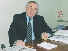 Мурман Куридзе: Властям придется поменять закон о виноградниках, как это произошло с запретом на пластиковые бутылки Мурман Куридзе: Властям придется поменять закон о виноградниках, как это произошло с запретом на пластиковые бутылки