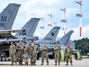 США в июне представят своим союзникам по НАТО планы по сокращению американских сил в Европе США в июне представят своим союзникам по НАТО планы по сокращению американских сил в Европе