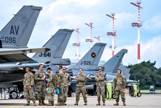 США в июне представят своим союзникам по НАТО планы по сокращению американских сил в Европе США в июне представят своим союзникам по НАТО планы по сокращению американских сил в Европе