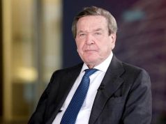Экс-канцлер ФРГ Шрёдер находится в Москве, сообщает NTV Экс-канцлер ФРГ Шрёдер находится в Москве, сообщает NTV