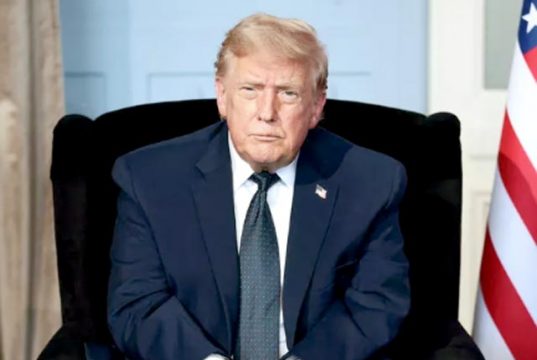 Трамп сообщил о подписании соглашения с Ираном Трамп сообщил о подписании соглашения с Ираном