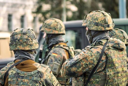 Германия и Нидерланды создали в Эстонии военный командный центр для «сдерживания России» Германия и Нидерланды создали в Эстонии военный командный центр для "сдерживания России"