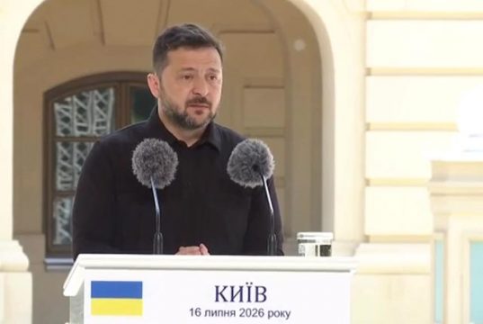 Зеленский подтвердил конфликт между Федоровым и Сырским Зеленский подтвердил конфликт между Федоровым и Сырским