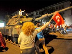 В Турции сейчас вспоминают события 15 июля 2016 г. В Турции сейчас вспоминают события 15 июля 2016 г.