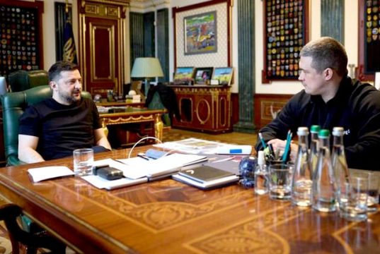 Дубина картонной войны. Как Федоров стал политической проблемой номер один для Зеленского Дубина картонной войны. Как Федоров стал политической проблемой номер один для Зеленского