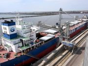 В результате обстрелов практически остановился экспорт из портов Большой Одессы В результате обстрелов практически остановился экспорт из портов Большой Одессы
