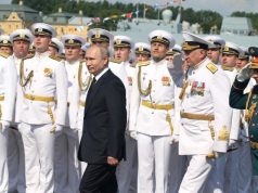 Путин поставил перед командующими флотами задачу обеспечить надежную защиту российского торгового флота от захватов Путин поставил перед командующими флотами задачу обеспечить надежную защиту российского торгового флота от захватов