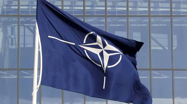 Власти Литвы и Латвии заявили о готовности принять ядерное оружие НАТО