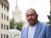 Александр Казаков: «Вся страна жила так, будто нет войны. Звучали жалобы: «А куда айфоны подевались?»