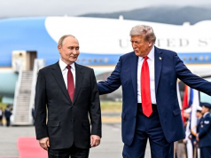 Путин и Трамп провели телефонный разговор в День независимости США