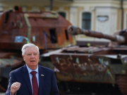 Bloomberg: смерть Грэма* стала ударом по украинскому лобби