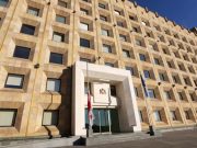 Грузинские власти постепенно пытаются менять отношение общества к России, убеждая граждан не воспринимать Москву как врага Грузинские власти постепенно пытаются менять отношение общества к России, убеждая граждан не воспринимать Москву как врага
