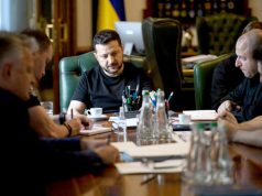 Зеленский поговорил по телефону с представителями Белого дома Уиткоффом и Кушнером Зеленский поговорил по телефону с представителями Белого дома Уиткоффом и Кушнером