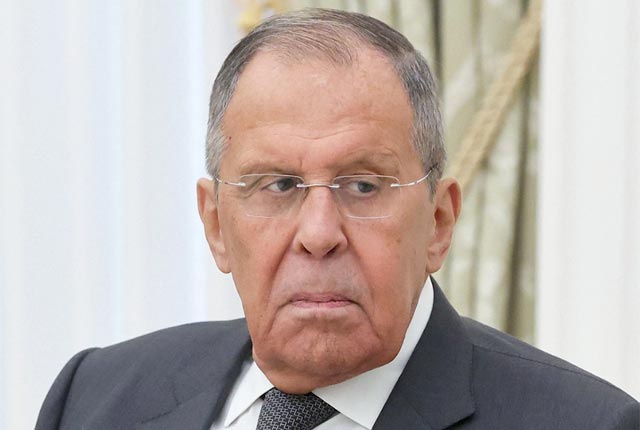 Глава российского МИД Лавров заявил, что обвинения в сторону России о причастности к атаке на аэропорт в Лейпциге это "начало настоящей войны" Глава российского МИД Лавров заявил, что обвинения в сторону России о причастности к атаке на аэропорт в Лейпциге это "начало настоящей войны"
