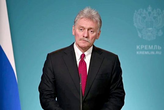 В Кремле допустили вероятность телефонного разговора президентов России и США по итогам визитов Уиткоффа и Кушнера в Москву и Киев В Кремле допустили вероятность телефонного разговора президентов России и США по итогам визитов Уиткоффа и Кушнера в Москву и Киев