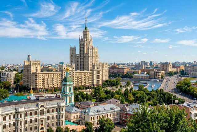 Эпически провалилась огромная инфраструктура влияния на российское общественное мнение Эпически провалилась огромная инфраструктура влияния на российское общественное мнение