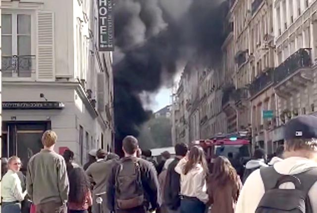 Премьер Франции созвал совещание из-за протестов старшеклассников Премьер Франции созвал совещание из-за протестов старшеклассников